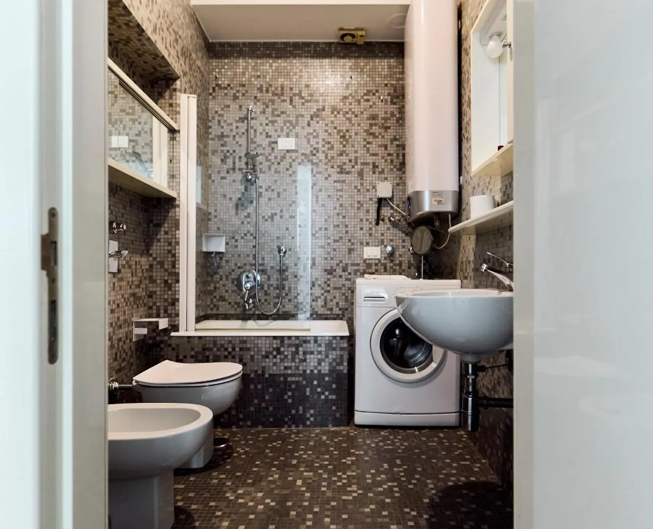 מילאנו Corso Venezia View With Private Balcony - Corso Venezia Suite דירה